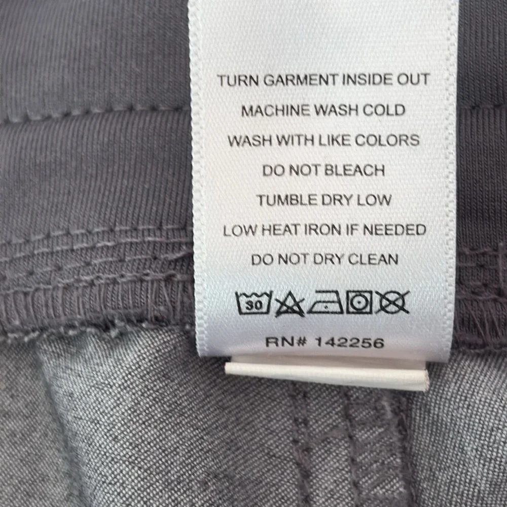 Figs Set of 2 Zamora Jogger Scrub Pants Grey #1670 6 Pockets Yoga Waist Size M - Picture 6 of 12